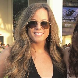 Meet your Posher, Linseylinsey